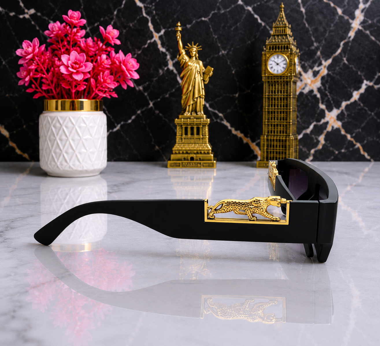 Leopard Aura Black Sunglasses