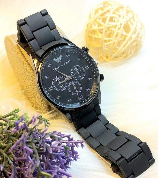 Emporio Armani Stylish Watch Adjustable Strap